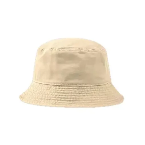 Müts äärega beez